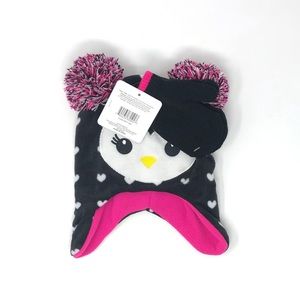 Toddler girl hat and mitten set